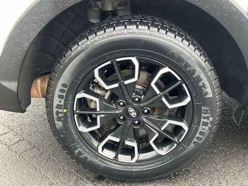 Used 2022 Hyundai Santa Cruz SEL w/ Activity Package image 13