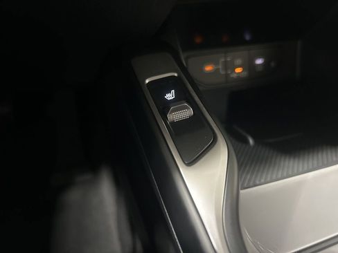 New 2025 Kia Sorento S image 22