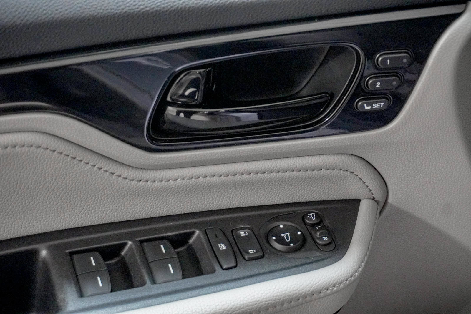 Used 2019 Honda Odyssey Elite image 18