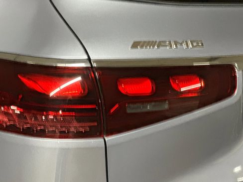 New 2025 Mercedes-Benz GLS 63 AMG 4MATIC image 12