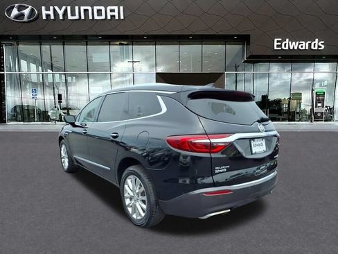 Used 2018 Buick Enclave Premium AWD/4WD image 9