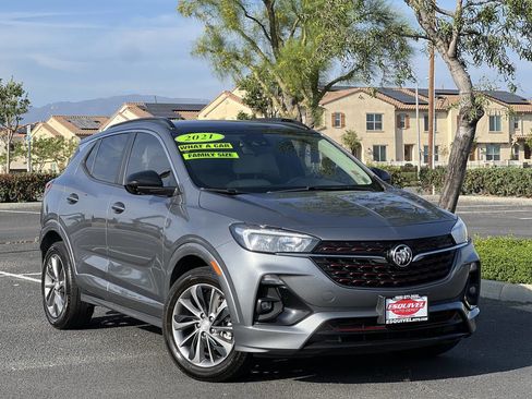 Used 2021 Buick Encore GX Select w/ Sport Touring Package image 1