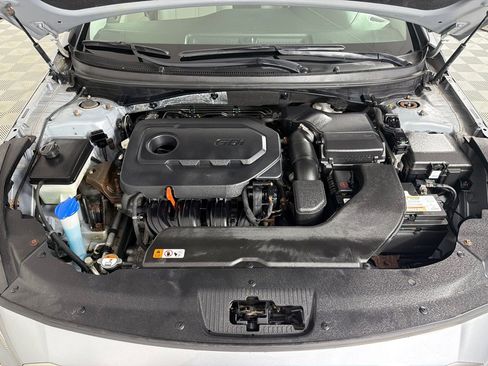 Used 2015 Hyundai Sonata SE FWD image 25