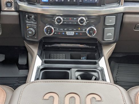 New 2026 Ford F350 King Ranch w/ FX4 Off-Road Package AWD/4WD image 20