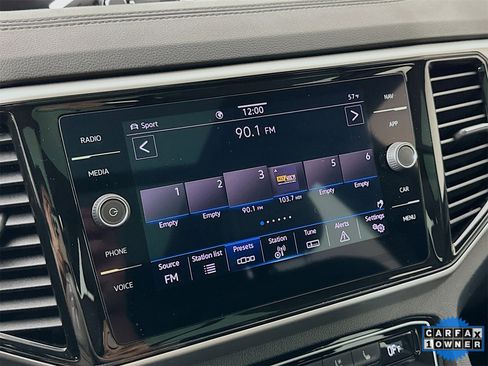 Used 2023 Volkswagen Atlas Cross Sport SEL Premium R-Line image 16