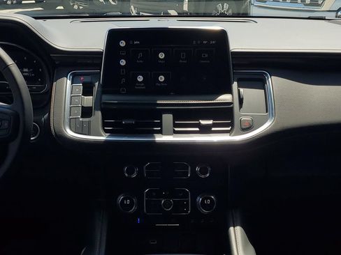 Certified 2022 GMC Yukon XL AT4 AWD/4WD image 19