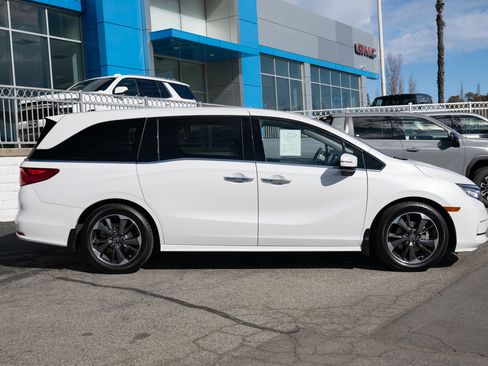 Used 2023 Honda Odyssey Elite image 53