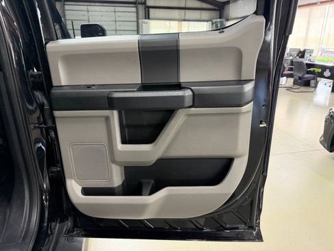 Used 2017 Ford F150 XL w/ XL Power Equipment Group AWD/4WD image 14