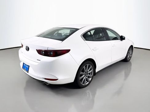 Used 2023 MAZDA MAZDA3 s FWD image 7