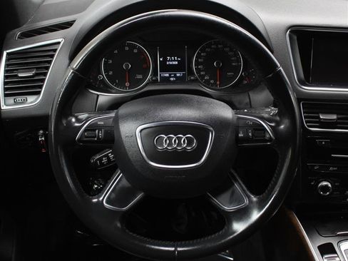 Used 2015 Audi Q5 2.0T Premium Plus w/ Technology Package image 14