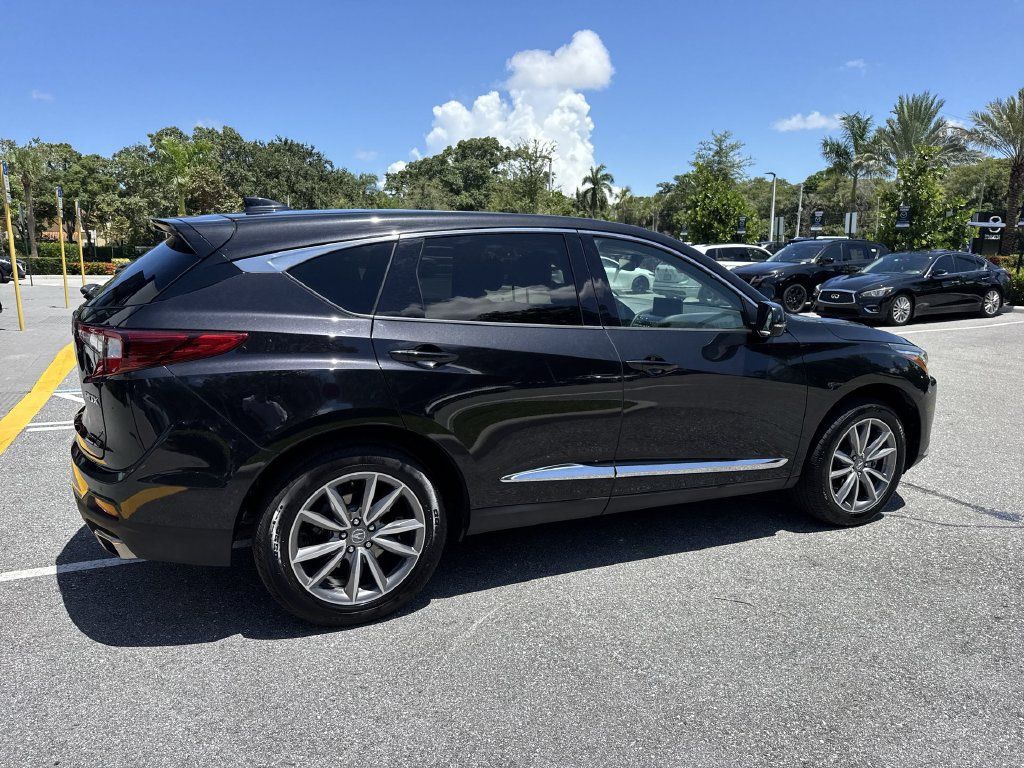 Used 2022 Acura RDX w/ Technology Package FWD image 4