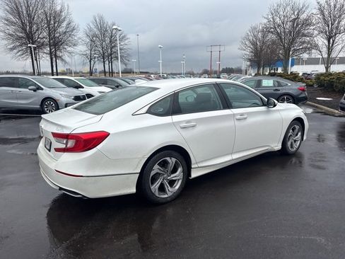 Certified 2018 Honda Accord EX image 10