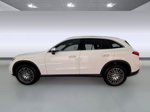 Certified 2026 Mercedes-Benz GLC 300 image 2