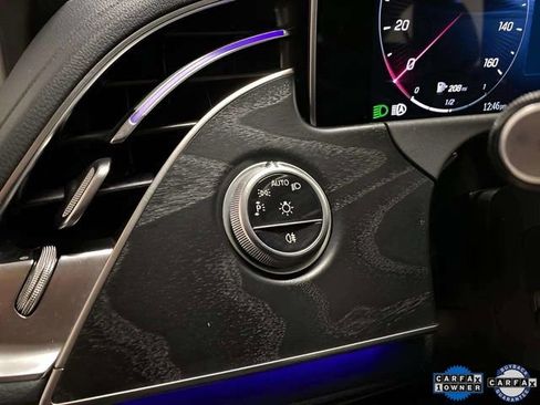 Used 2025 Mercedes-Benz E 350 Sedan image 38