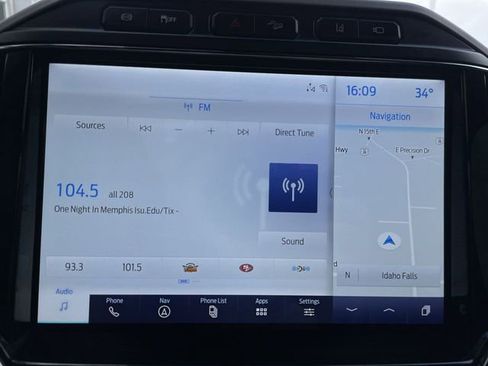 Used 2022 Ford F350 Platinum image 16