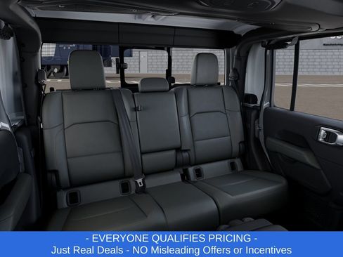 New 2026 Jeep Gladiator Mojave image 15