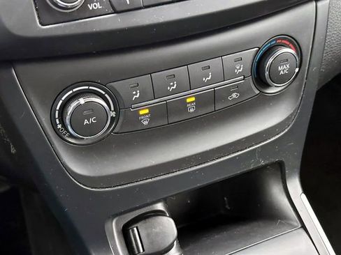 Used 2018 Nissan Sentra S image 25