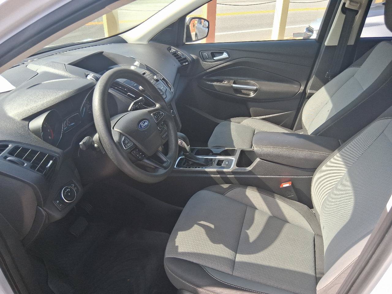 Used 2018 Ford Escape SE AWD/4WD image 9