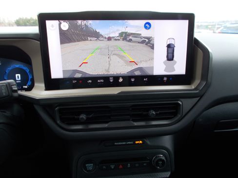 Used 2025 Ford Bronco Sport Big Bend image 16