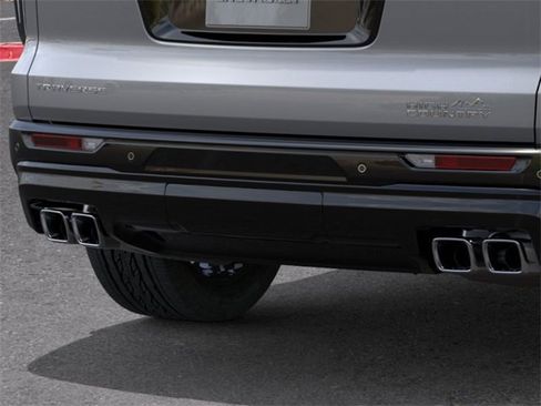 New 2026 Chevrolet Traverse High Country w/ LPO, Floor Liner Package FWD image 14