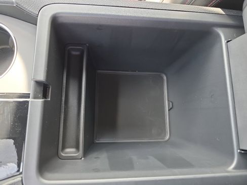 New 2025 Honda Pilot Black Edition image 34