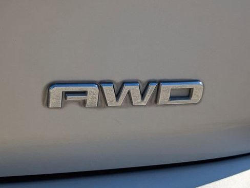 Used 2020 GMC Terrain SLT image 7