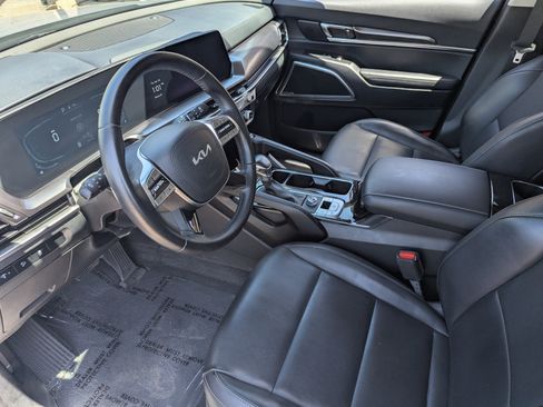 Certified 2024 Kia Telluride S w/ S Sunroof Package FWD image 16