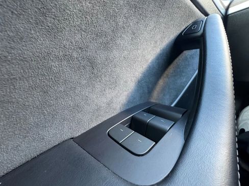 Used 2022 Tesla Model 3 Standard Range image 36