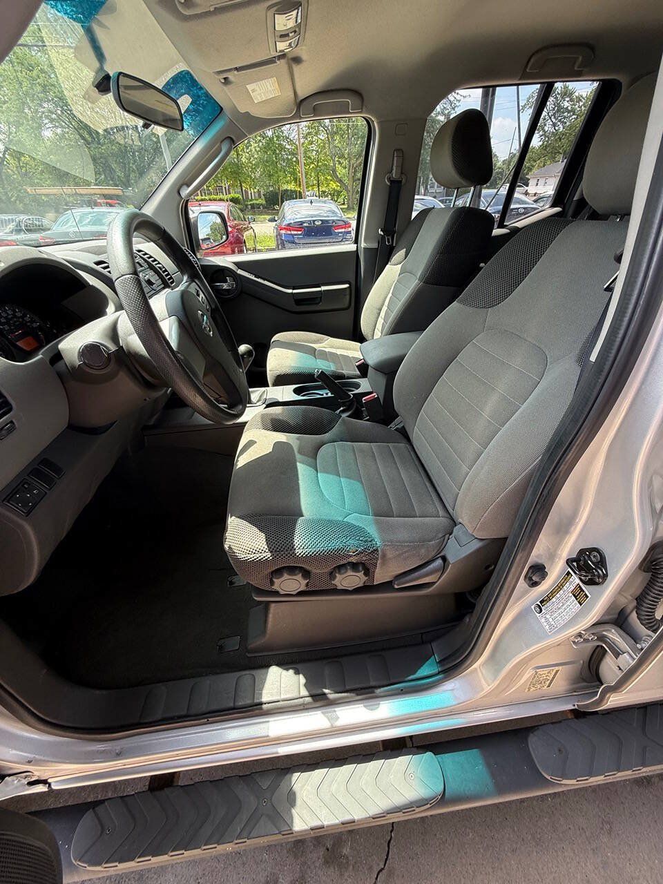 Used 2008 Nissan Xterra S w/ Supplemental Air Bag Pkg AWD/4WD image 18