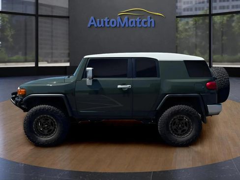Used 2010 Toyota FJ Cruiser 4WD image 6