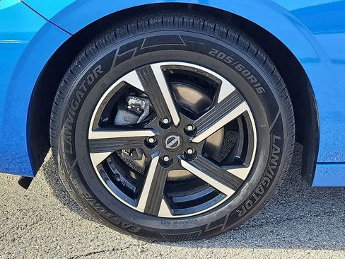 Used 2024 Nissan Sentra SV image 14