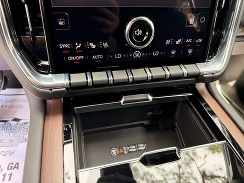 New 2026 GMC Yukon Denali w/ Denali Reserve Package RWD image 21