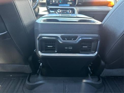 Used 2022 GMC Sierra 1500 Denali AWD/4WD image 25