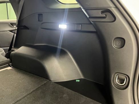 Used 2026 Chevrolet Equinox LT FWD image 30