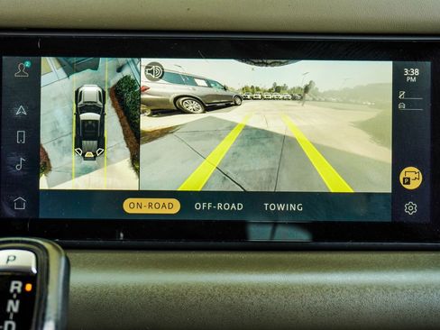 Used 2021 Land Rover Defender 110 X-Dynamic HSE image 28