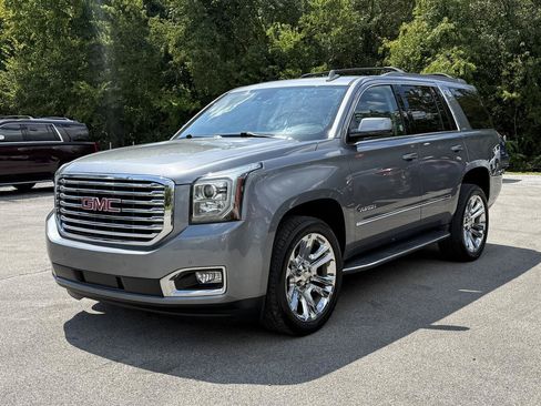 Used 2020 GMC Yukon SLT w/ Premium Edition AWD/4WD image 10