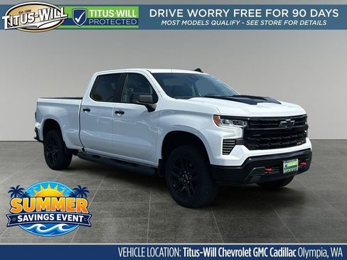 Used 2025 Chevrolet Silverado 1500 LT Trail Boss w/ Convenience Package II AWD/4WD image 1