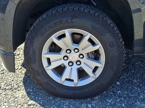 Used 2018 Chevrolet Colorado LT w/ Luxury Package, Chrome AWD/4WD image 32