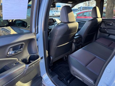 Certified 2026 Honda Ridgeline Black Edition image 16
