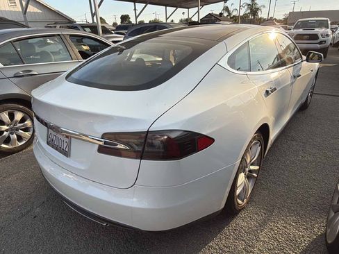 Used 2012 Tesla Model S RWD image 3