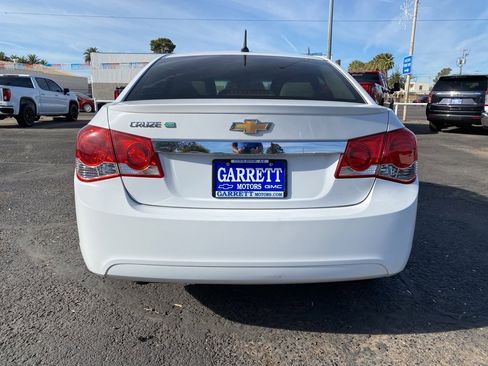 Used 2011 Chevrolet Cruze Eco image 12