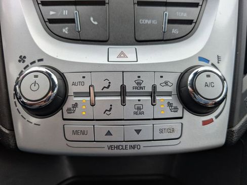 Used 2016 Chevrolet Equinox LT w/ Convenience Package image 24