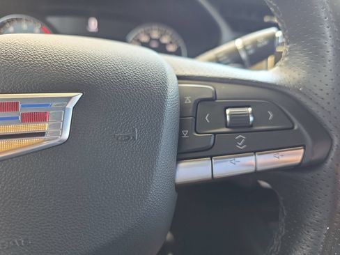 Used 2023 Cadillac XT4 Sport w/ Cold Weather Package FWD image 18