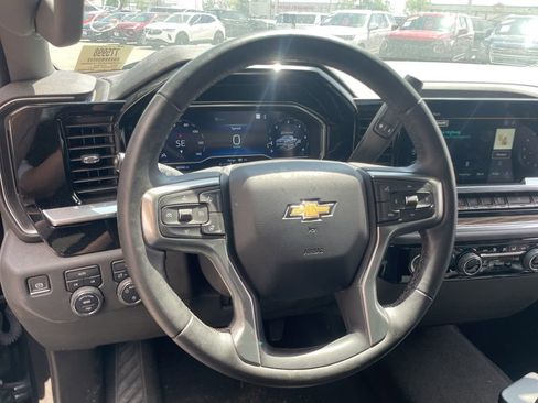 Used 2023 Chevrolet Silverado 1500 LT image 29