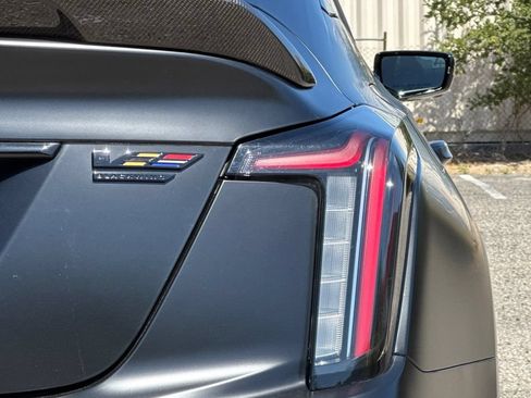 Used 2025 Cadillac CT5 V Blackwing w/ Carbon Fiber 2 Package RWD image 34