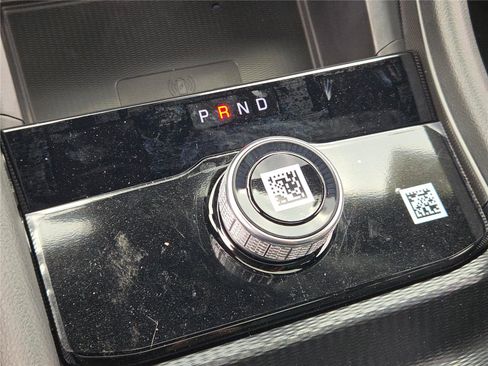 New 2025 Jeep Grand Cherokee Altitude image 32