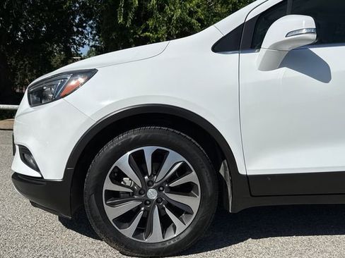 Used 2017 Buick Encore Preferred FWD image 5