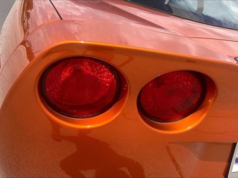 Used 2008 Chevrolet Corvette Coupe w/ Preferred Equipment Group RWD image 21