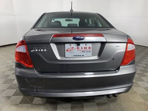 Used 2010 Ford Fusion SE image 12