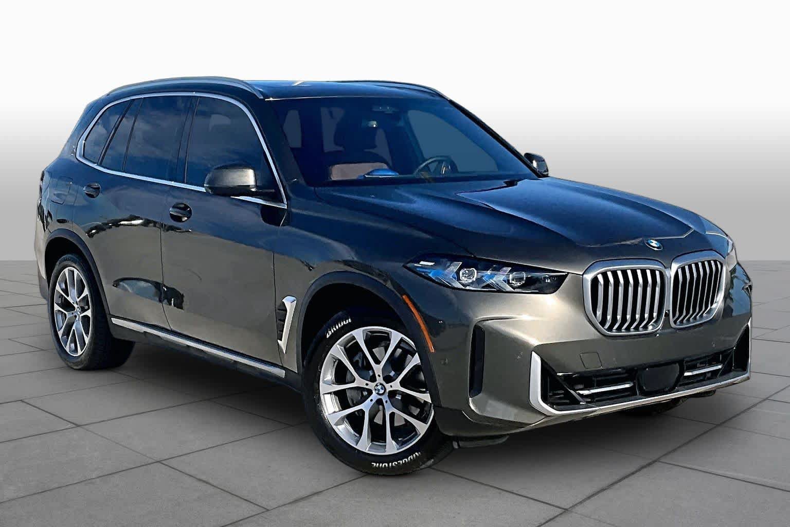 Used 2026 BMW X5 xDrive40i AWD/4WD image 2